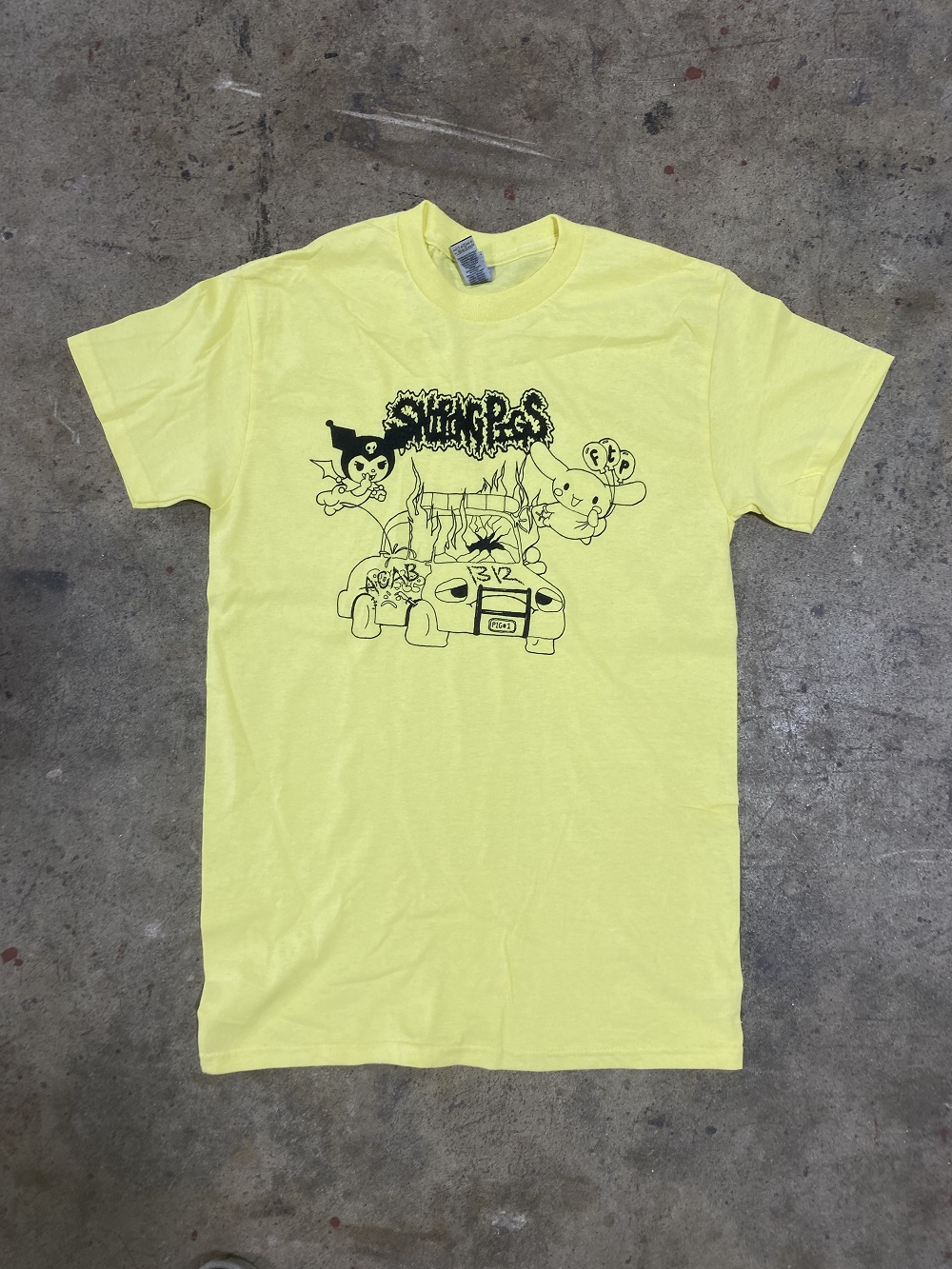 Sniping Pigs - Sanrio Car Bomb Shirt (MEDIUM)